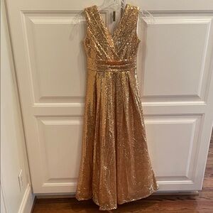 Girls Treasure girls gold sequined gown sz 11